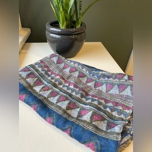 Lightweight dual patterned infinity scarf - can be worn two ways